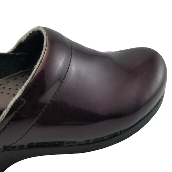 Dansko Professional Clogs Patent Burgundy Shoes Women's Size 7.5 - 8 EU Size 38 - Picture 11 of 16